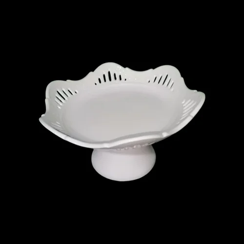 کیک خوری مدل مشبک ورژن چسبی کد sefid1